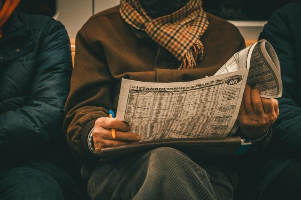 How is the UK fostering the growth of fintech startups?